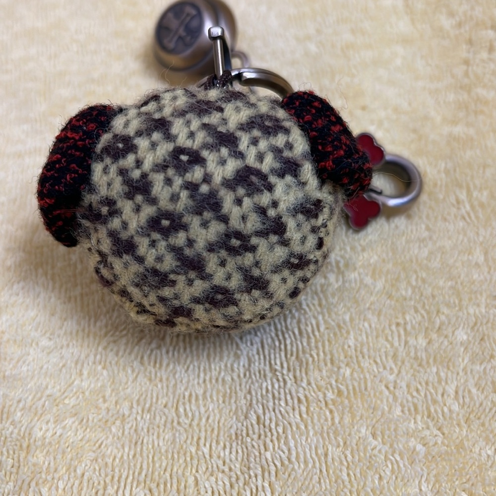 Cornflower, pug, keychain, fuzzy couture - Picture 3 of 4